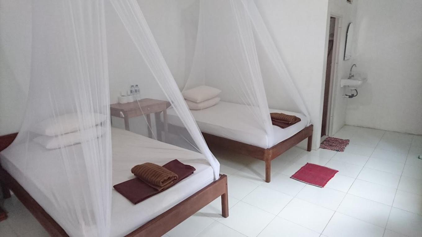 Tangkoko Macaca Hotel Rinondoran ภายนอก รูปภาพ